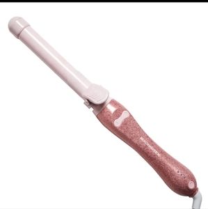 NIB✨Pink Glitter Beachwaver B1